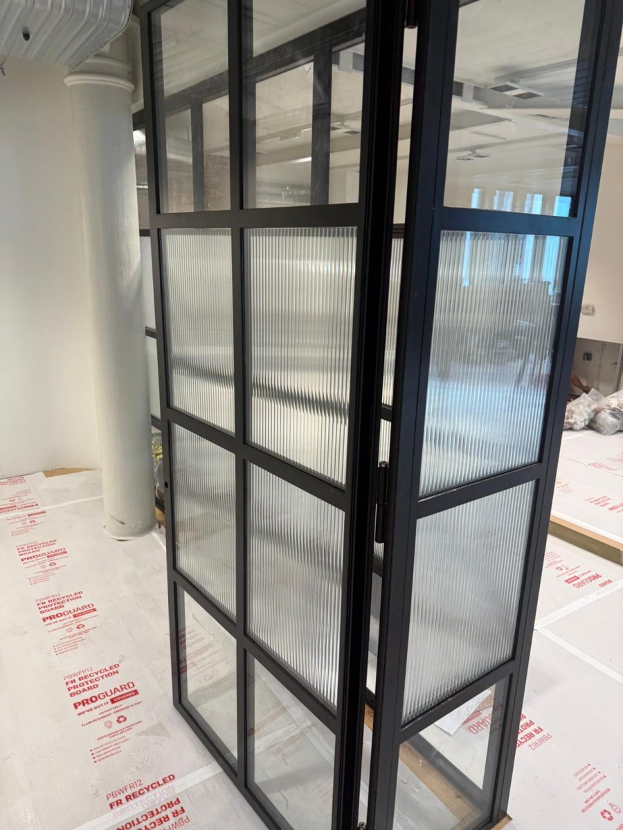 Reeded Film with Internal Steel Jansen Art 15 System